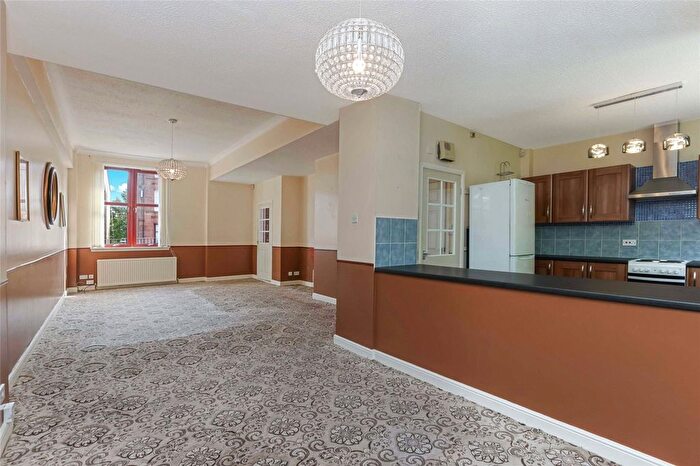 3 Bedroom End Of Terrace House For Sale In Springburn Road, Springburn, Glasgow, G21