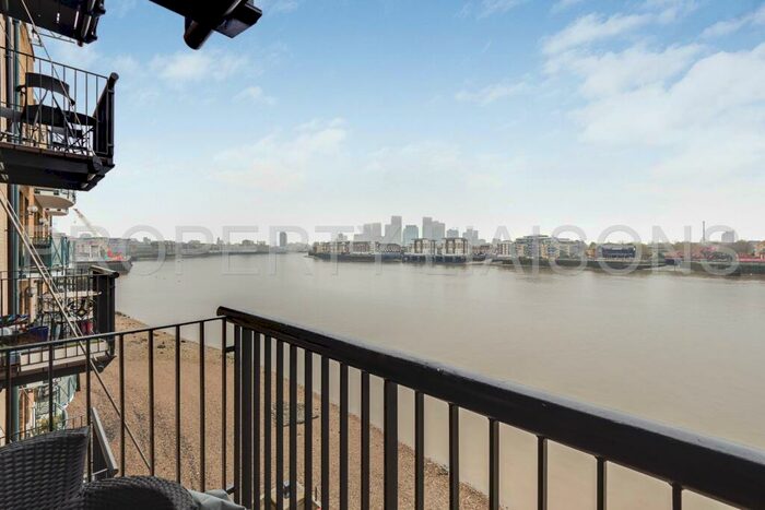 1 Bedroom Flat To Rent In Merchant Court, Wapping, E1W