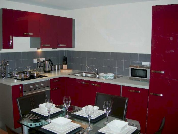 2 Bedroom Apartment To Rent In York Place City Centre, LS1