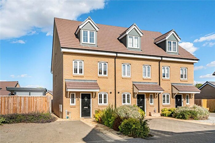 3 Bedroom End Of Terrace House To Rent In Thompson Place, Alwalton, Peterborough, Cambridgeshire, PE7