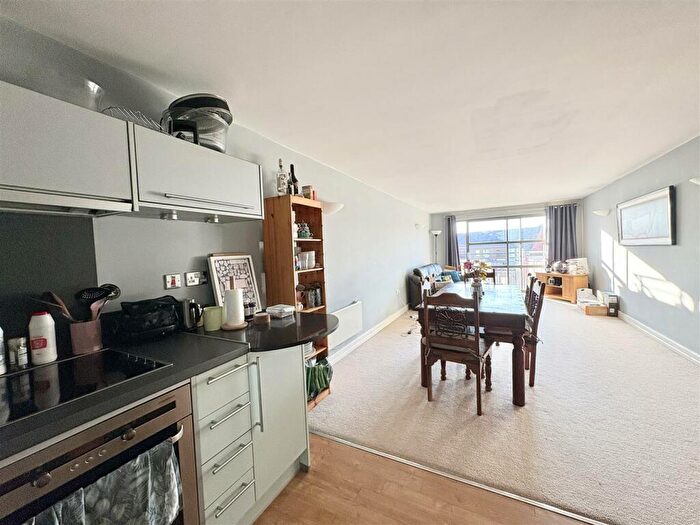 2 Bedroom Apartment To Rent In The Arena, Standard Hill, Nottingham, NG1