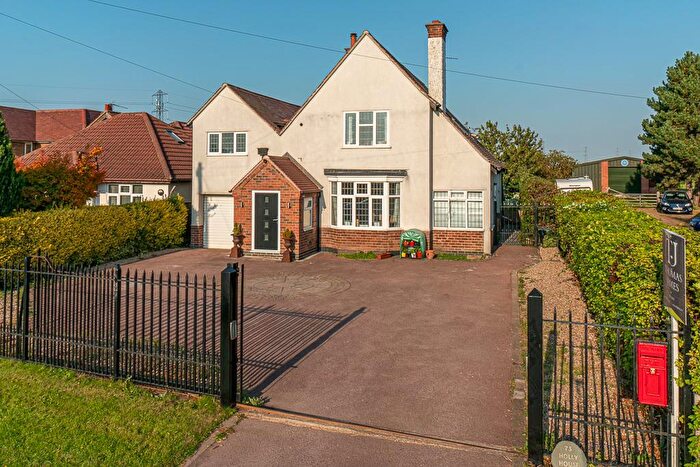 4 Bedroom Detached House For Sale In Loughborough Road, Bradmore, NG11