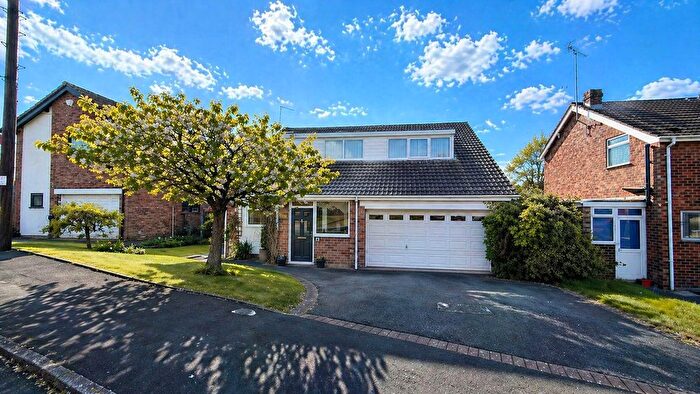 4 Bedroom Detached House For Sale In Derwent Close, Macclesfield, SK11