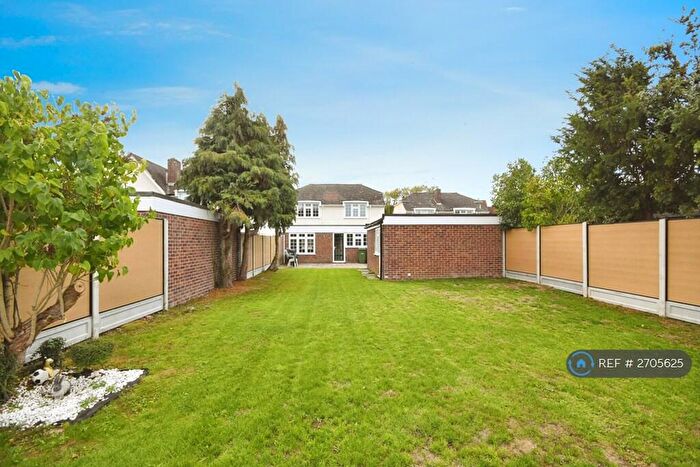 4 Bedroom Detached House To Rent In The Chase, Cornish Hall End, Braintree, CM7