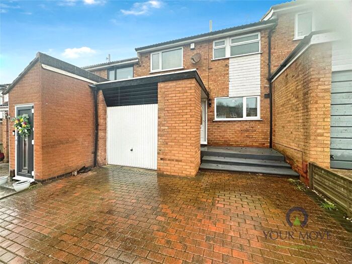 3 Bedroom Terraced House For Sale In Sonning Way, Glen Parva, Leicester, Leicestershire, LE2