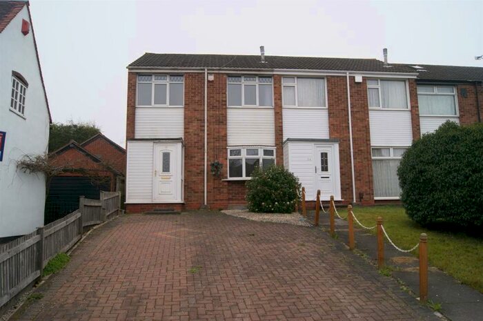 3 Bedroom End Of Terrace House To Rent In Hinckley Road, Walsgrave, Coventry, CV2