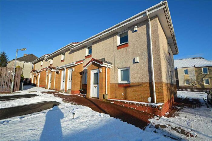 2 Bedroom Apartment To Rent In Erskine Gardens, Shotts, ML7
