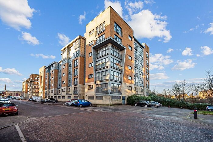 1 Bedroom Flat To Rent In Barrland Street, Shawlands, Glasgow, G41