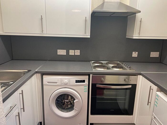 1 Bedroom Flat To Rent In Rosefield Street, Dundee, DD1