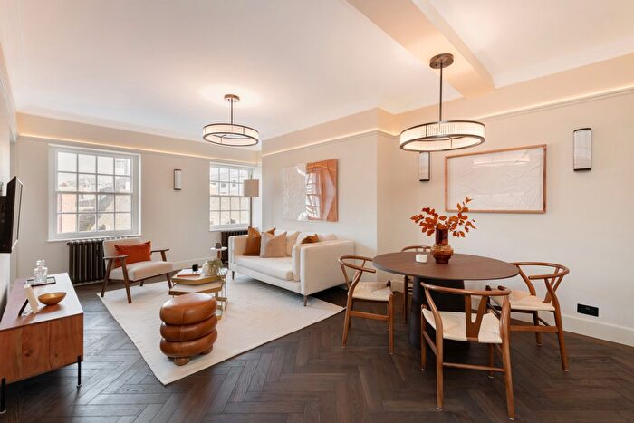 2 Bedroom Flat To Rent In Kensington High Street, Hornton Court, Kensington, London, United Kingdom, W8