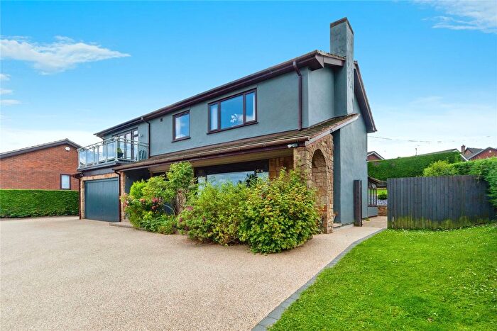 4 Bedroom Detached House For Sale In Lon Y Fron, Pentre Halkyn, Holywell, Flintshire, CH8