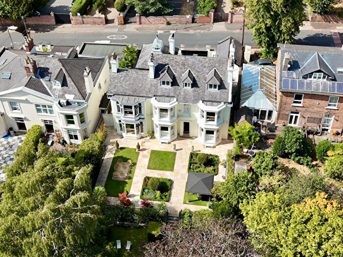 6 Bedroom Detached House For Sale In Moira House, Villa Road, Mapperley Park, NG3