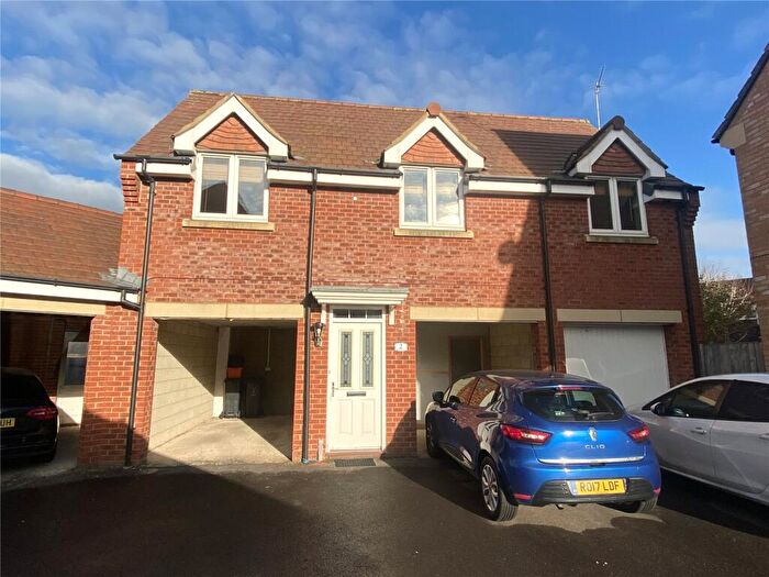 2 Bedroom Detached House To Rent In Hardy Close, Haydon End, Swindon, Wiltshire, SN25