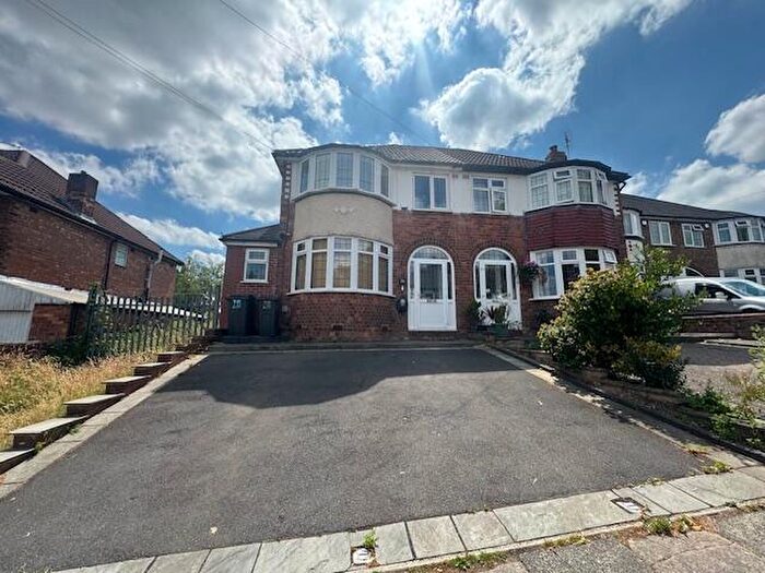 3 Bedroom Semi-Detached House To Rent In Cardington Avenue, Birmingham, B42