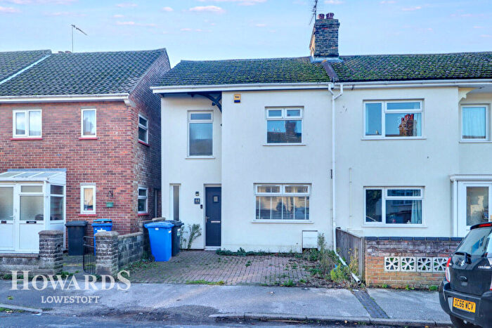 3 Bedroom End Of Terrace House For Sale In Clemence Street, Lowestoft, NR32