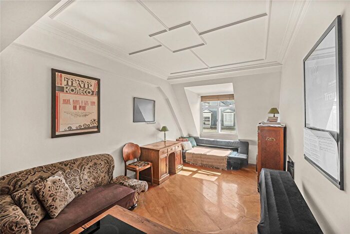 Studio For Sale In Duke Street, Marylebone, SW1Y