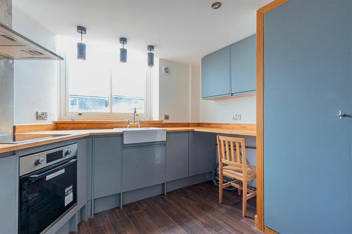 1 Bedroom Flat To Rent In Fanny Street, Cathays, Cardiff, CF24