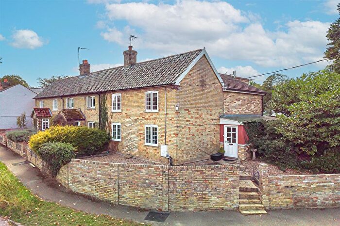 4 Bedroom End Terrace House For Sale In Church Lane, Dullingham, Newmarket, CB8
