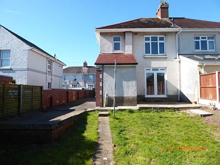 3 Bedroom Property To Rent In St. Davids Avenue, Carmarthen, SA31