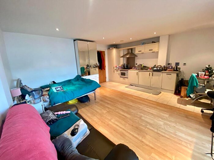 Studio To Rent In Taylorson Street South, Salford, M5