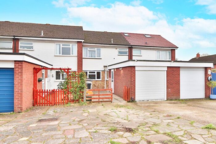 3 Bedroom Terraced House To Rent In Andover Close, Epsom, KT19