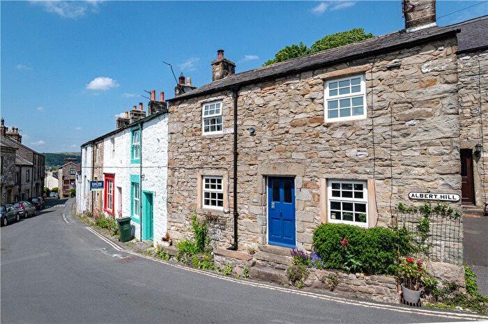 2 Bedroom Terraced House For Sale In Victoria Street, Settle, BD24