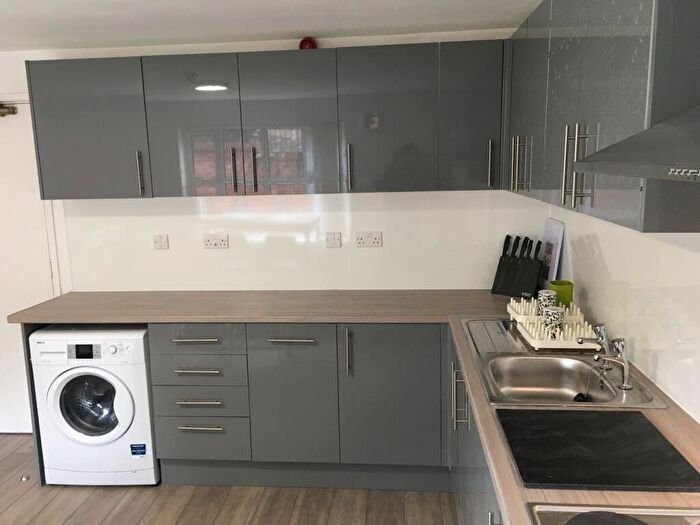 1 Bedroom House To Rent In Denison Street, Nottingham, NG7