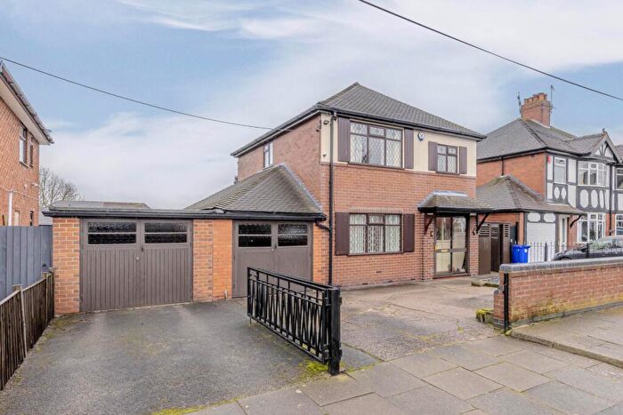 4 Bedroom Detached House For Sale In Chell Green Avenue, Stoke On Trent, ST6