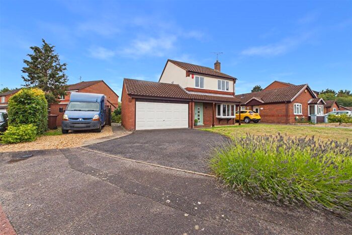 4 Bedroom Detached House For Sale In Catkin Way, Balderton, Newark, NG24