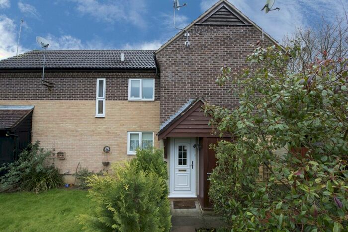 2 Bedroom Semi-Detached House To Rent In Forsythia Walk, Banbury, OX16