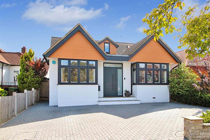 4 Bedroom Detached Bungalow For Sale In Manor Drive, Ewell, KT19