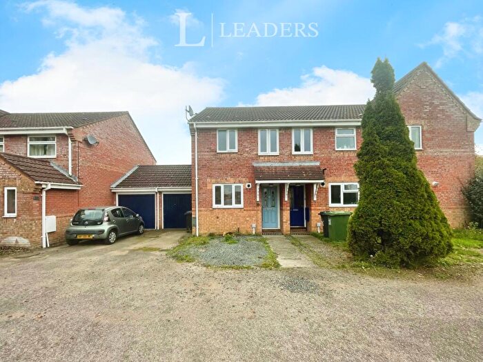 2 Bedroom End Of Terrace House To Rent In Lavender Close, Norwich, NR17