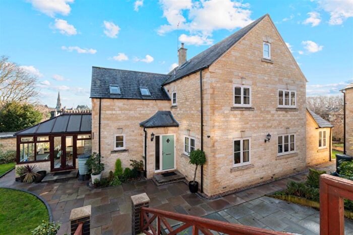 5 Bedroom Detached House For Sale In Manor Green, Ketton, Stamford, PE9