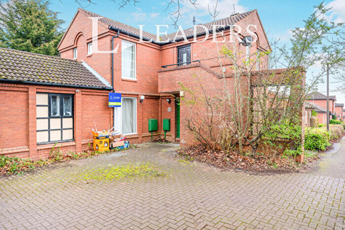 2 Bedroom Flat To Rent In Kensington Drive, Great Holm, Milton Keynes, MK8