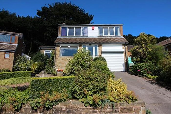 4 Bedroom Detached House To Rent In Springwood Drive, Halifax, HX3