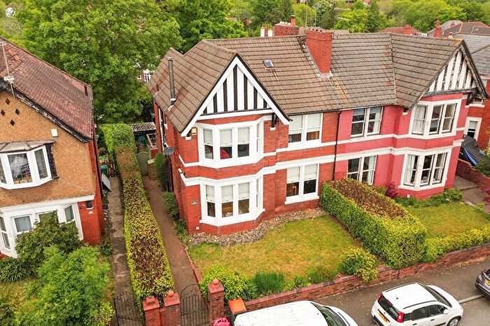 4 Bedroom Semi-Detached House For Sale In Fields Road, Newport, NP20