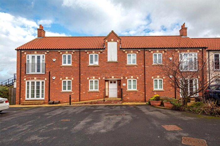 2 Bedroom Flat To Rent In St. Helens Mews, Howden, Goole, DN14