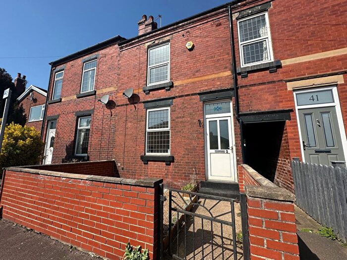 4 Bedroom Property To Rent In Major Street, Wakefield, WF2