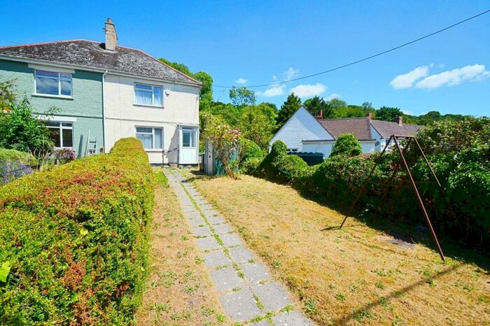 3 Bedroom Semi-Detached House For Sale In Blandford, DT11