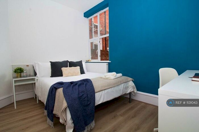 9 Bedroom Terraced House To Rent In Upper Redlands Road, Reading, RG1