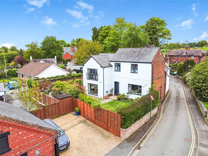 4 Bedroom Semi Detached House For Sale In Penylan Lane, Oswestry, Shropshire, SY11