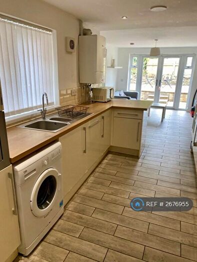 7 Bedroom Terraced House To Rent In Minister Street, Cardiff, CF24