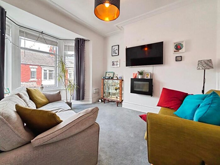 3 Bedroom Maisonette For Sale In Crondall Street, South Shields, NE33