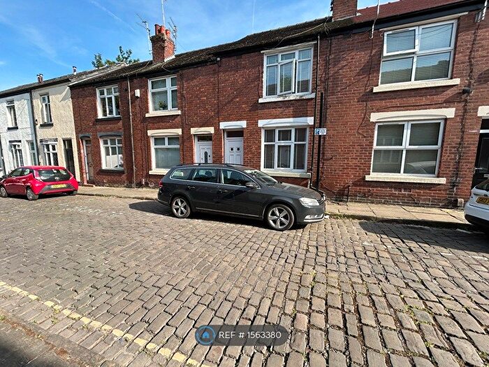 2 Bedroom Terraced House To Rent In Alberta Street, Stockport, SK1