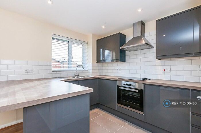 1 Bedroom Flat To Rent In Graham Court, London, SE14