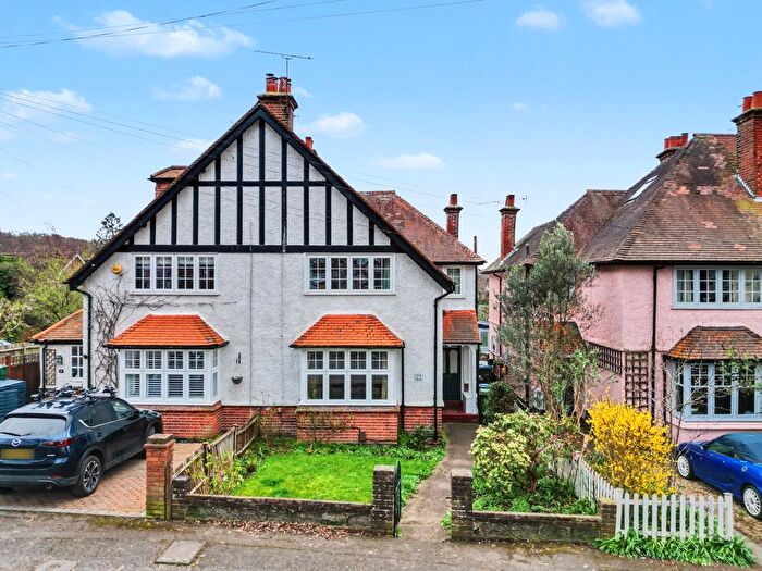 3 Bedroom Semi Detached House For Sale In Vale Road, Claygate, KT10