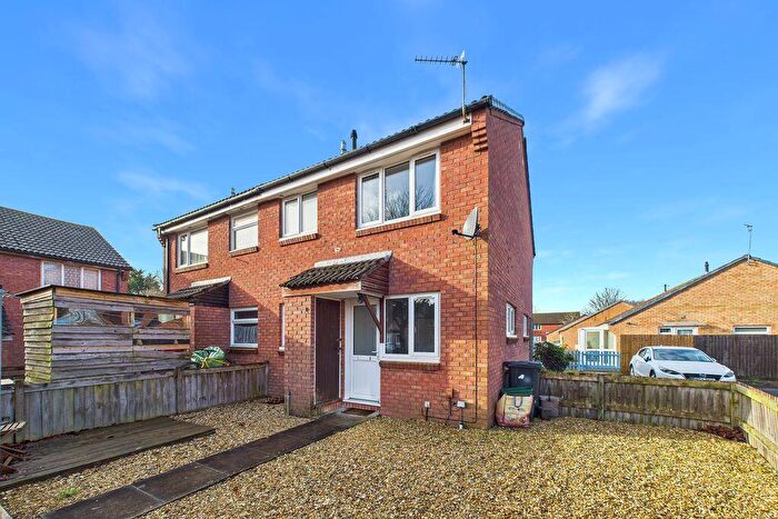 1 Bedroom End Of Terrace House To Rent In Newlands Green, Clevedon, BS21