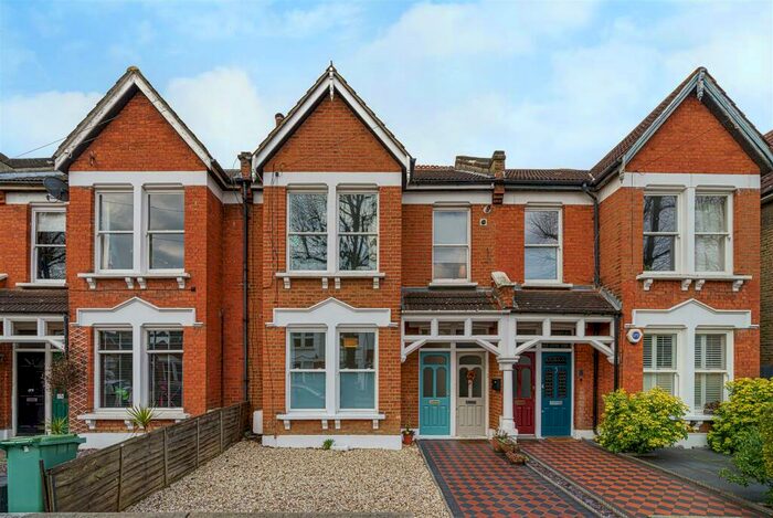 2 Bedroom Maisonette To Rent In Samos Road, Anerley, SE20