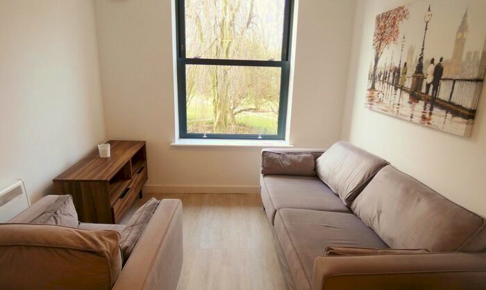 2 Bedroom Flat To Rent In Cross Street, Preston, PR1