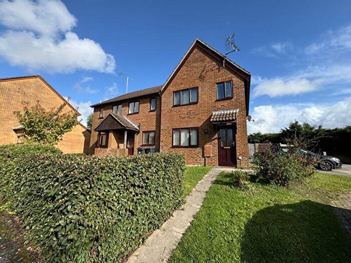 3 Bedroom Semi-Detached House For Sale In Elder Road, Bere Regis, Wareham, BH20